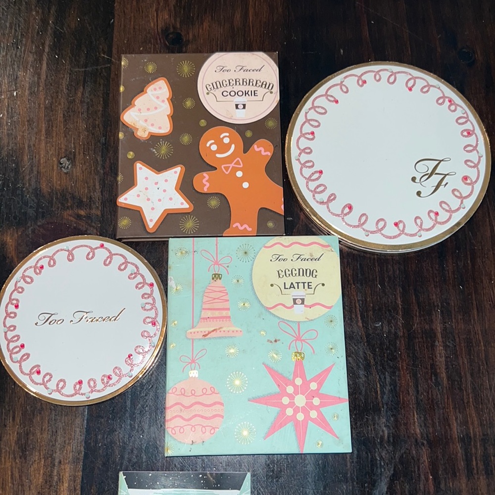 Too Faced Christmas Collection eyeshadow palettes bundle